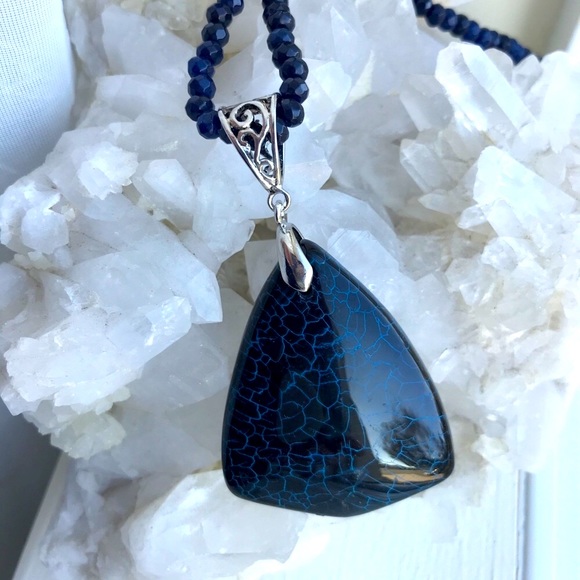 Blue dragon lace agate Sapphire necklace - Picture 3 of 5